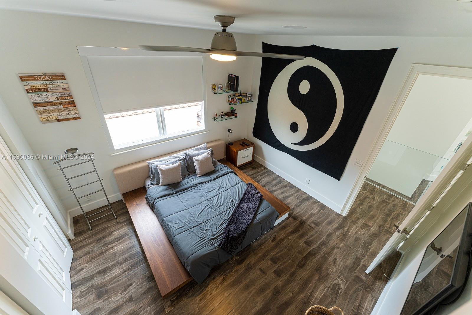 1107 Pelican Ln, Hollywood, Florida 33019, 4 Bedrooms Bedrooms, ,4 BathroomsBathrooms,Residential,For Sale,1107 Pelican Ln,A11530086