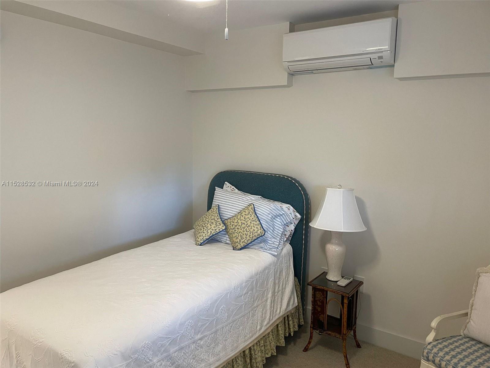 881 Ocean Dr TH8, Key Biscayne, Florida 33149, 2 Bedrooms Bedrooms, ,2 BathroomsBathrooms,Residentiallease,For Rent,881 Ocean Dr TH8,A11528532