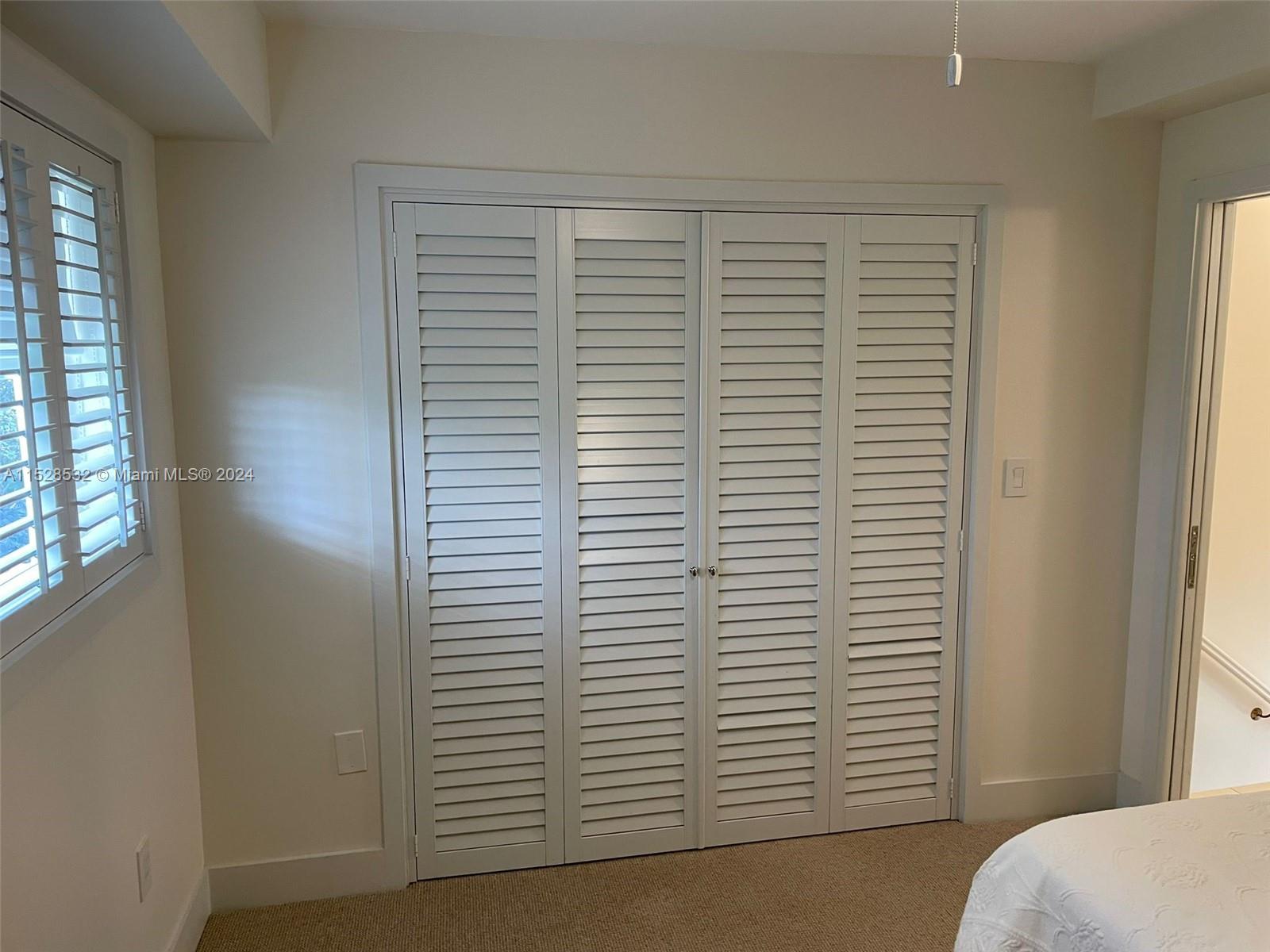 881 Ocean Dr TH8, Key Biscayne, Florida 33149, 2 Bedrooms Bedrooms, ,2 BathroomsBathrooms,Residentiallease,For Rent,881 Ocean Dr TH8,A11528532