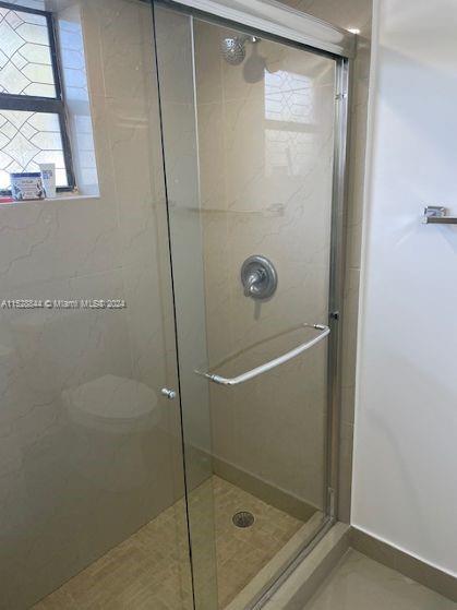 16950 W Dixie Hwy B141 Hwy 141, North Miami Beach, Florida 33160, 2 Bedrooms Bedrooms, ,2 BathroomsBathrooms,Residentiallease,For Rent,16950 W Dixie Hwy B141 Hwy 141,A11528844