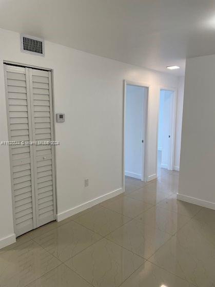 16950 W Dixie Hwy B141 Hwy 141, North Miami Beach, Florida 33160, 2 Bedrooms Bedrooms, ,2 BathroomsBathrooms,Residentiallease,For Rent,16950 W Dixie Hwy B141 Hwy 141,A11528844