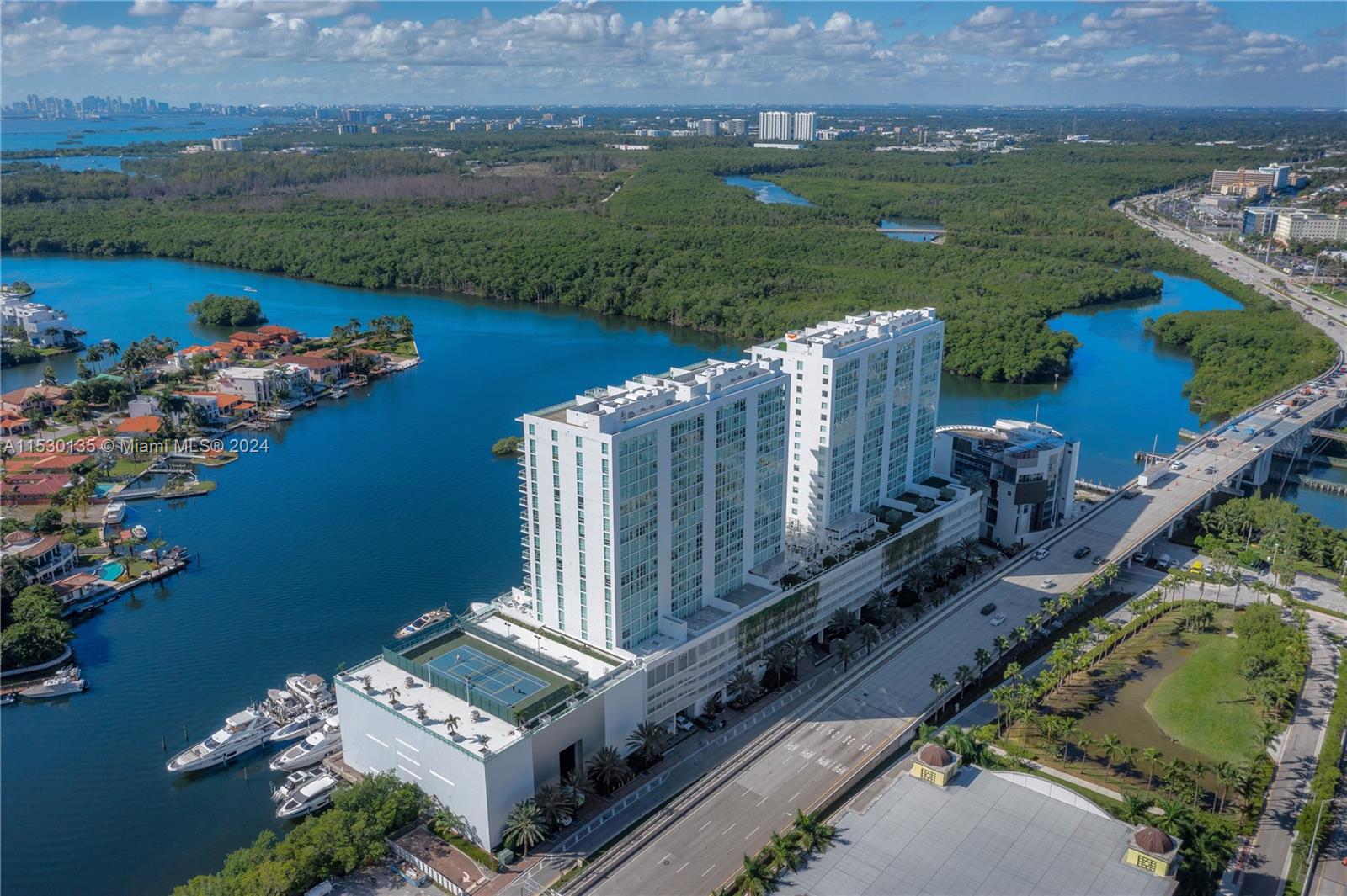 400 Sunny isles blvd 2008, Sunny Isles Beach, Florida 33160, 4 Bedrooms Bedrooms, ,4 BathroomsBathrooms,Residential,For Sale,400 Sunny isles blvd 2008,A11530135