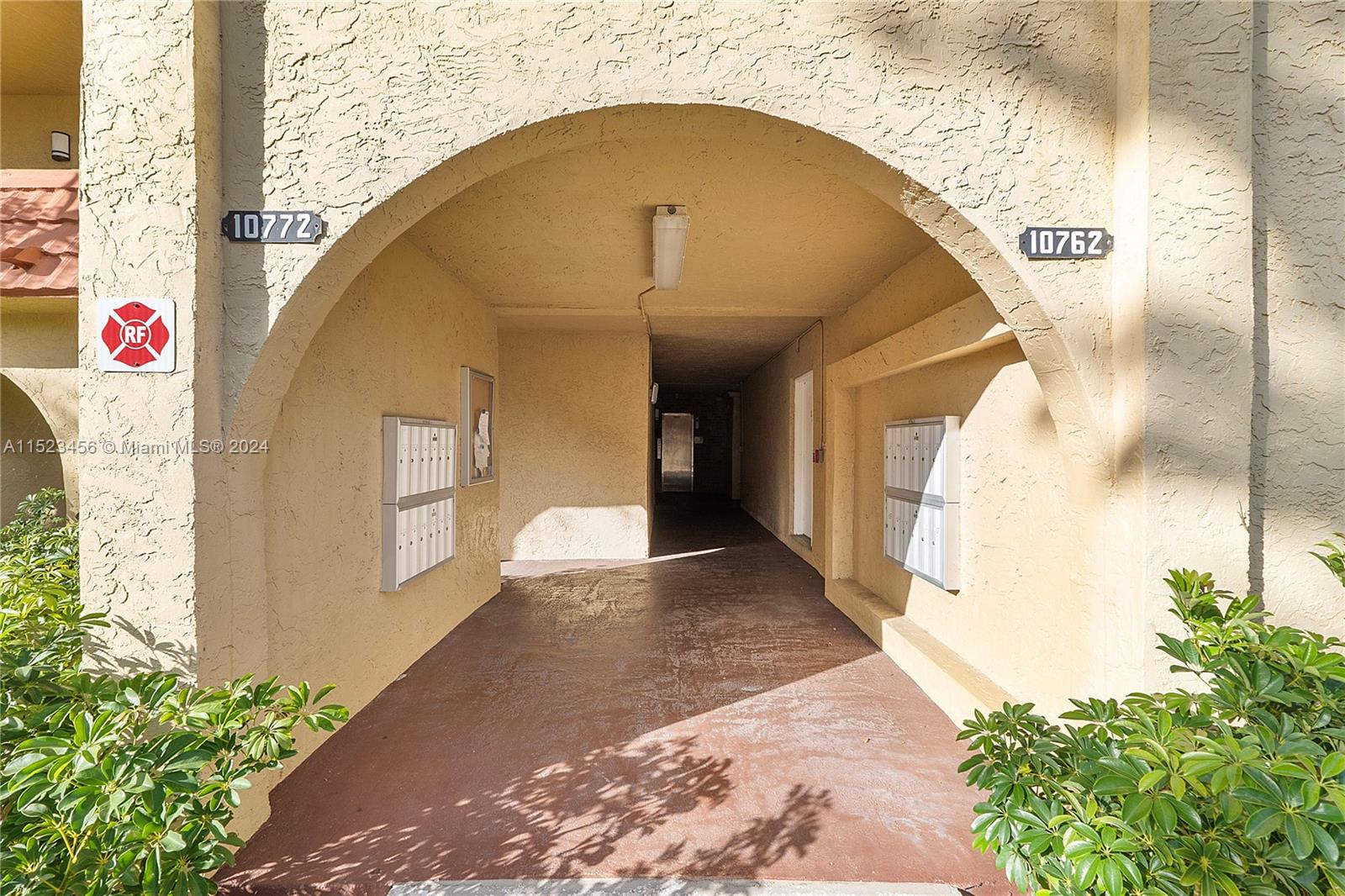 10772 La Placida Dr 7-203, Coral Springs, Florida 33065, 2 Bedrooms Bedrooms, ,2 BathroomsBathrooms,Residential,For Sale,10772 La Placida Dr 7-203,A11523456