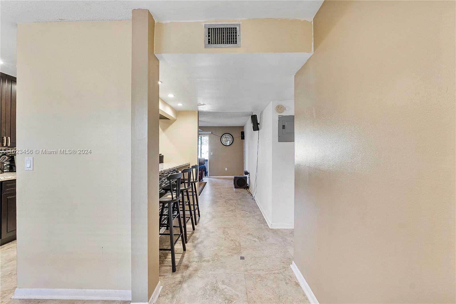 10772 La Placida Dr 7-203, Coral Springs, Florida 33065, 2 Bedrooms Bedrooms, ,2 BathroomsBathrooms,Residential,For Sale,10772 La Placida Dr 7-203,A11523456