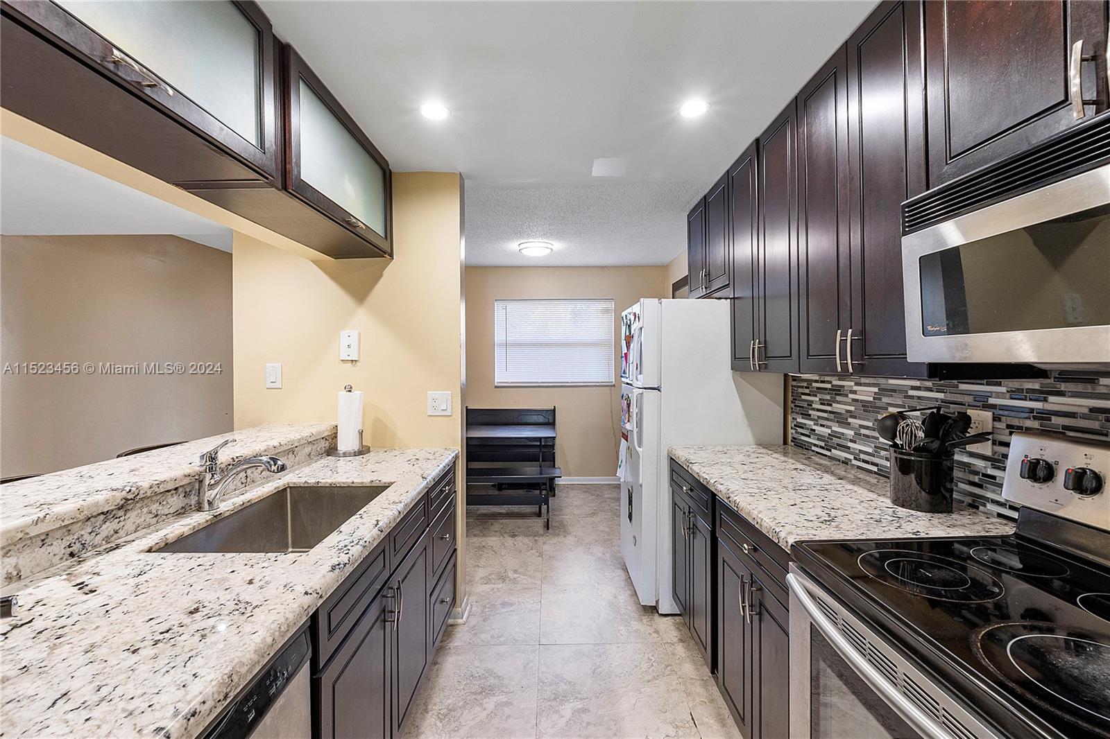 10772 La Placida Dr 7-203, Coral Springs, Florida 33065, 2 Bedrooms Bedrooms, ,2 BathroomsBathrooms,Residential,For Sale,10772 La Placida Dr 7-203,A11523456