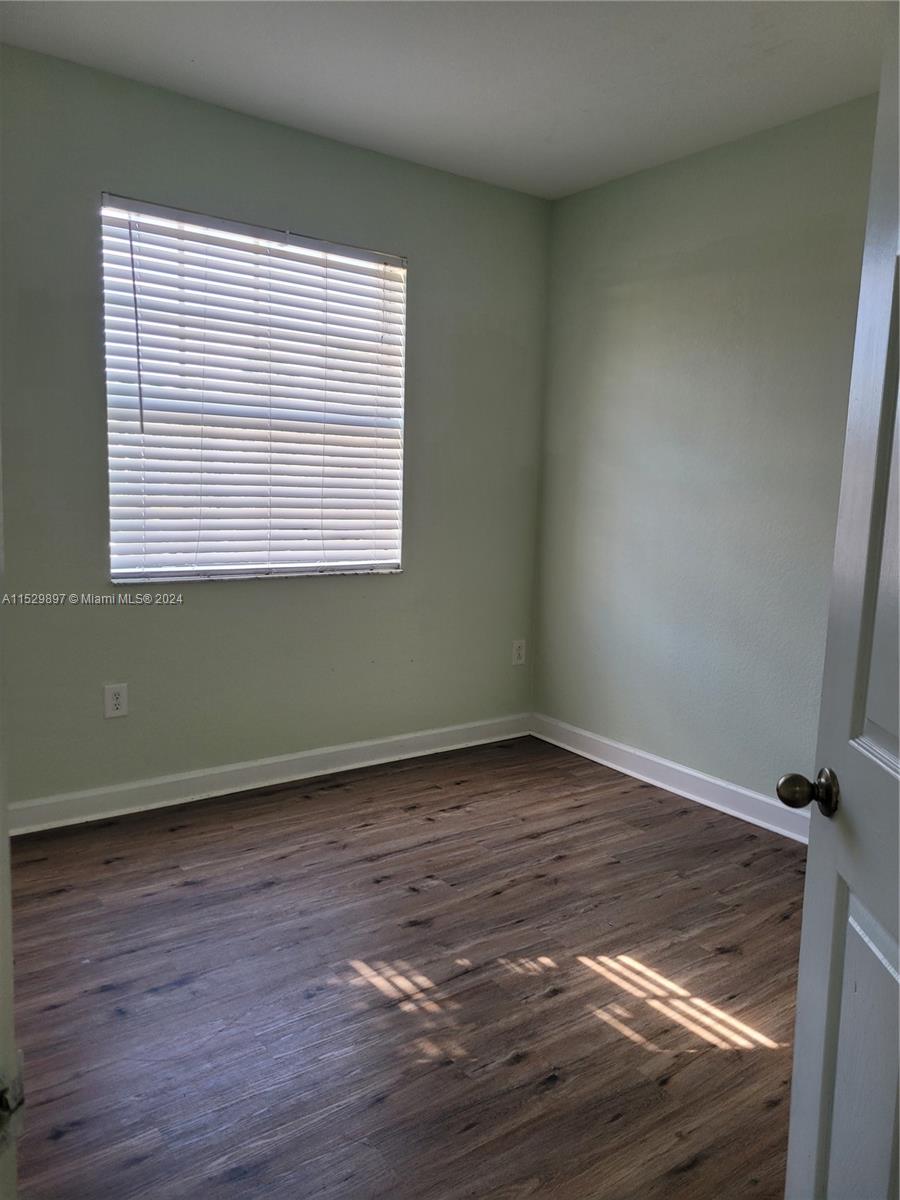 3365 NE 14 DR 201-16, Homestead, Florida 33033, 3 Bedrooms Bedrooms, ,2 BathroomsBathrooms,Residentiallease,For Rent,3365 NE 14 DR 201-16,A11529897