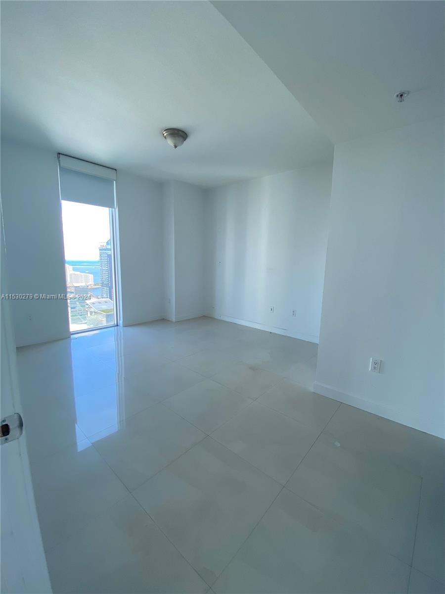 185 SW 7 ST 3411, Miami, Florida 33130, 3 Bedrooms Bedrooms, ,3 BathroomsBathrooms,Residentiallease,For Rent,185 SW 7 ST 3411,A11530279