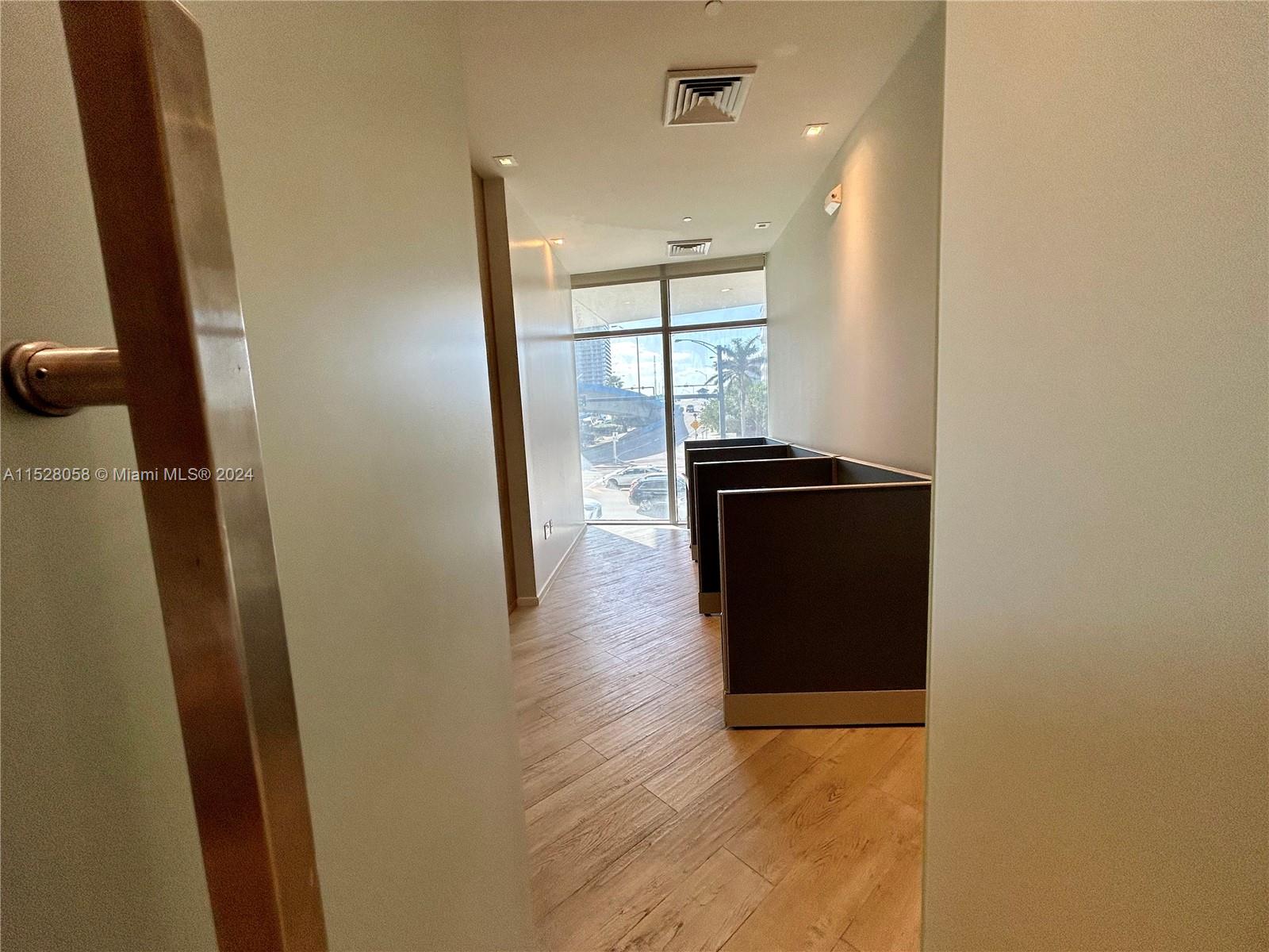 4111 S Ocean Dr CU-5, Hollywood, Florida 33019, ,Commerciallease,For Rent,4111 S Ocean Dr CU-5,A11528058