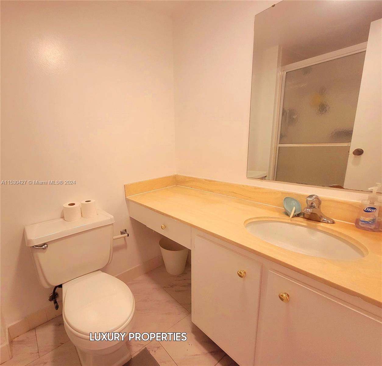251 174th St 1611, Sunny Isles Beach, Florida 33160, 2 Bedrooms Bedrooms, ,2 BathroomsBathrooms,Residential,For Sale,251 174th St 1611,A11530427