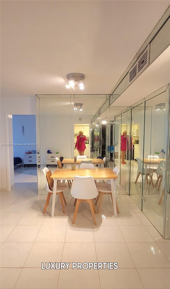 251 174th St 1611, Sunny Isles Beach, Florida 33160, 2 Bedrooms Bedrooms, ,2 BathroomsBathrooms,Residential,For Sale,251 174th St 1611,A11530427