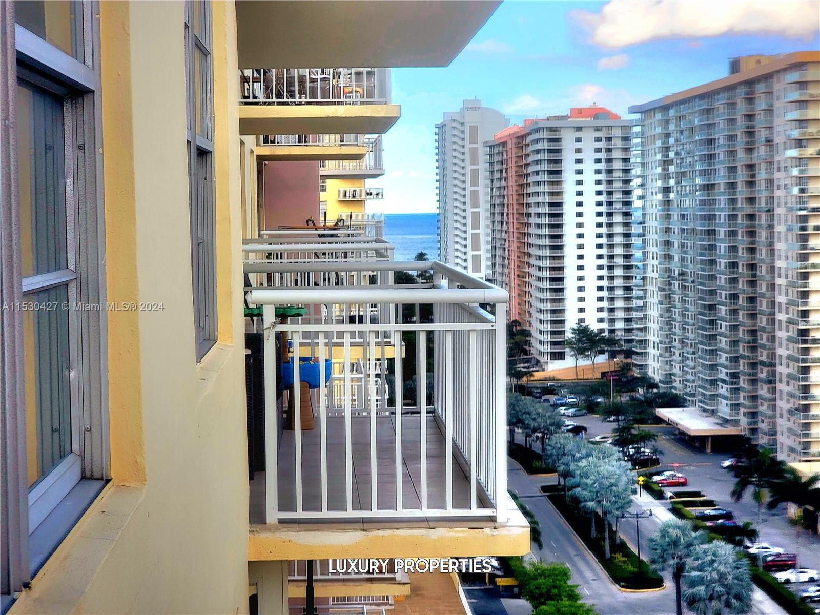 251 174th St 1611, Sunny Isles Beach, Florida 33160, 2 Bedrooms Bedrooms, ,2 BathroomsBathrooms,Residential,For Sale,251 174th St 1611,A11530427