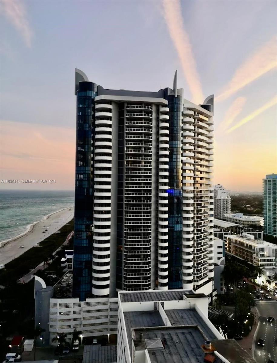 6301 Collins Ave 1103, Miami Beach, Florida 33141, 3 Bedrooms Bedrooms, ,2 BathroomsBathrooms,Residential,For Sale,6301 Collins Ave 1103,A11530412