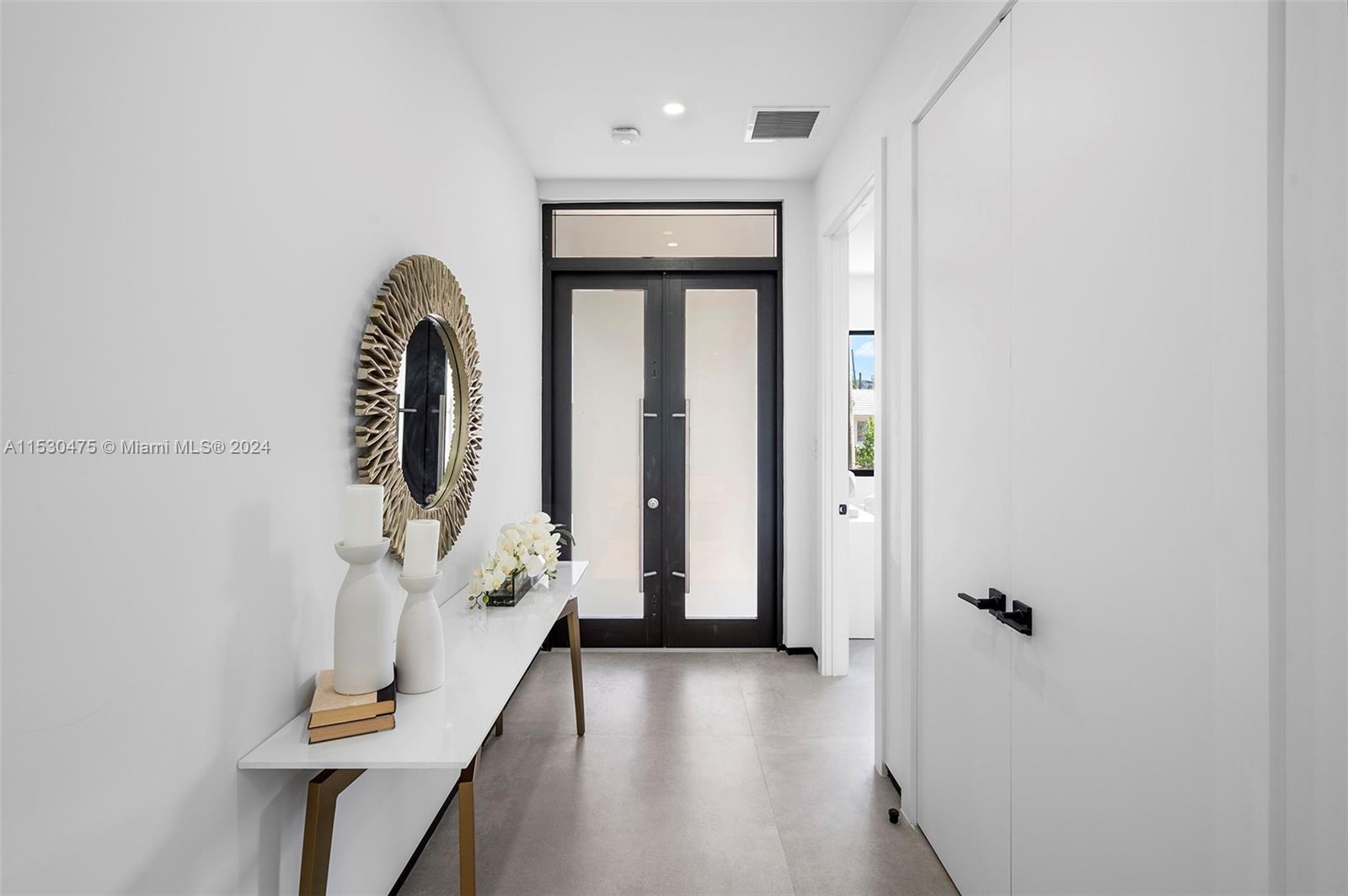 3320 NE 17th St, Fort Lauderdale, Florida 33305, 6 Bedrooms Bedrooms, ,6 BathroomsBathrooms,Residential,For Sale,3320 NE 17th St,A11530475