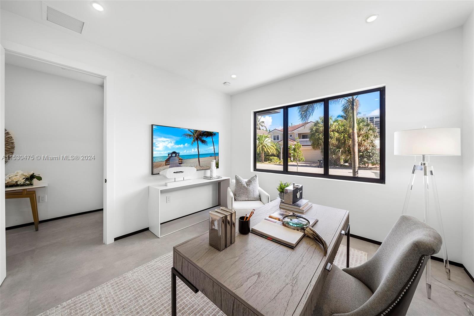 3320 NE 17th St, Fort Lauderdale, Florida 33305, 6 Bedrooms Bedrooms, ,6 BathroomsBathrooms,Residential,For Sale,3320 NE 17th St,A11530475