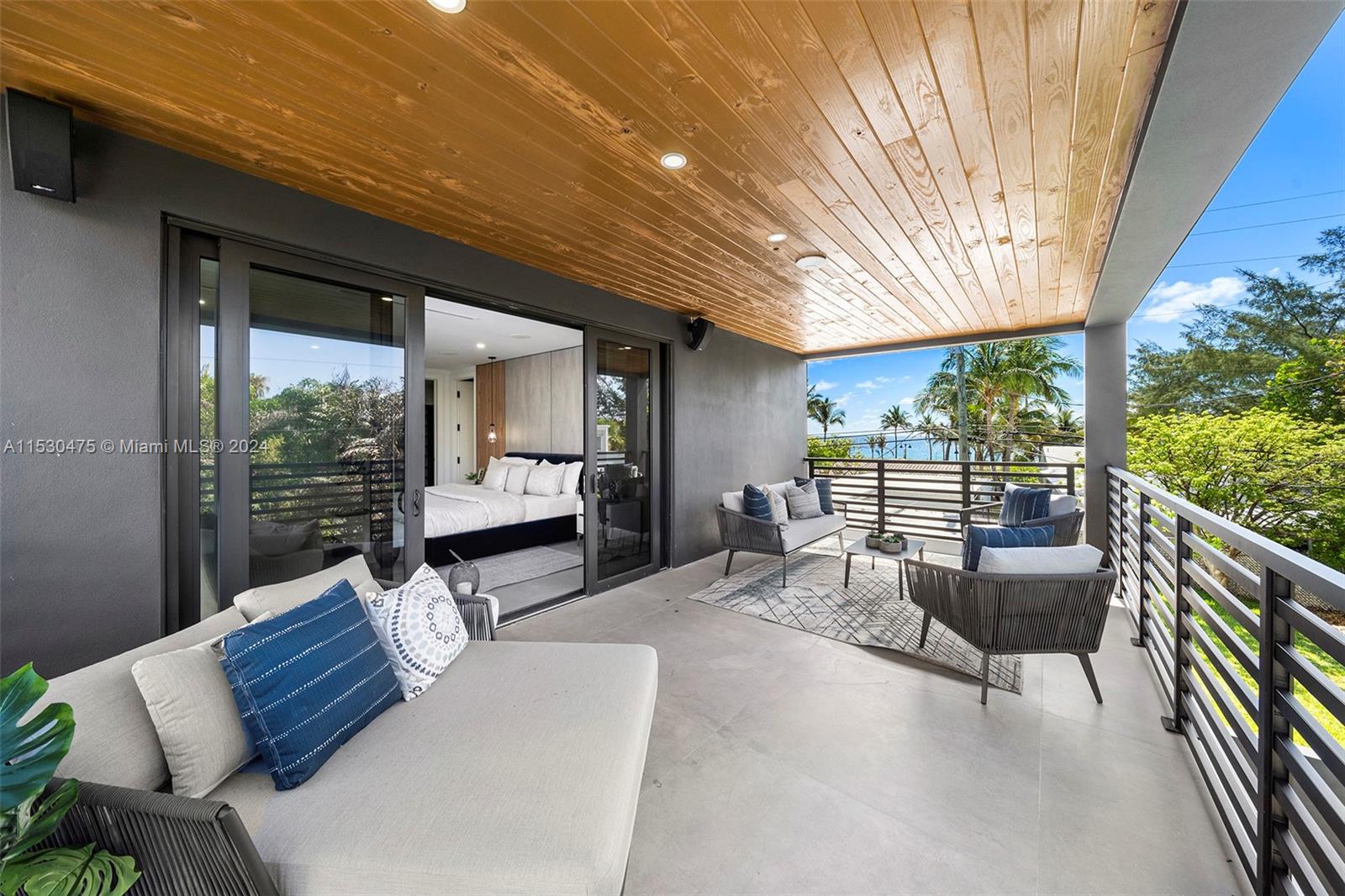3320 NE 17th St, Fort Lauderdale, Florida 33305, 6 Bedrooms Bedrooms, ,6 BathroomsBathrooms,Residential,For Sale,3320 NE 17th St,A11530475