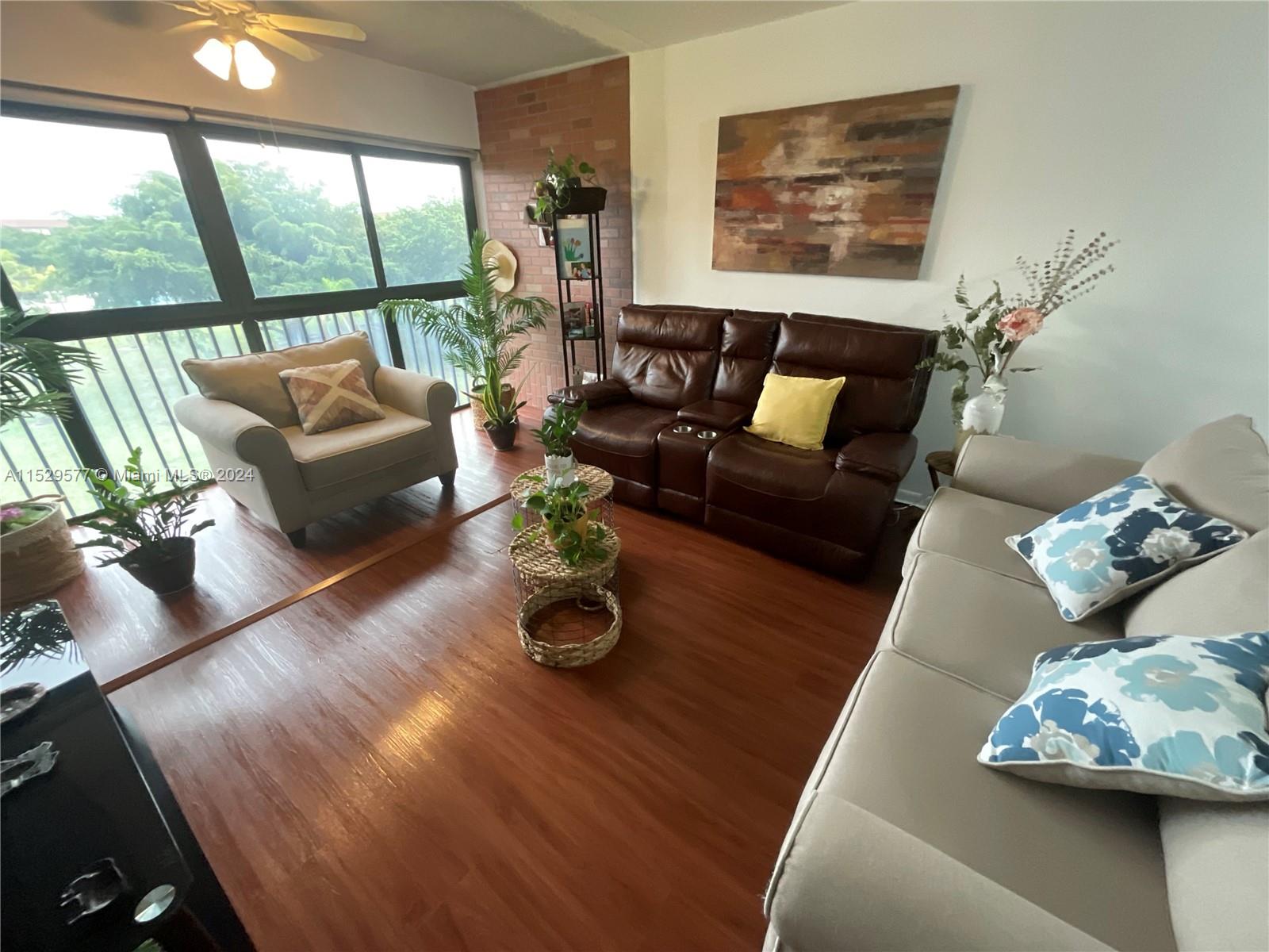 1651 SW 127th Ave 404A, Pembroke Pines, Florida 33027, 2 Bedrooms Bedrooms, ,2 BathroomsBathrooms,Residential,For Sale,1651 SW 127th Ave 404A,A11529577