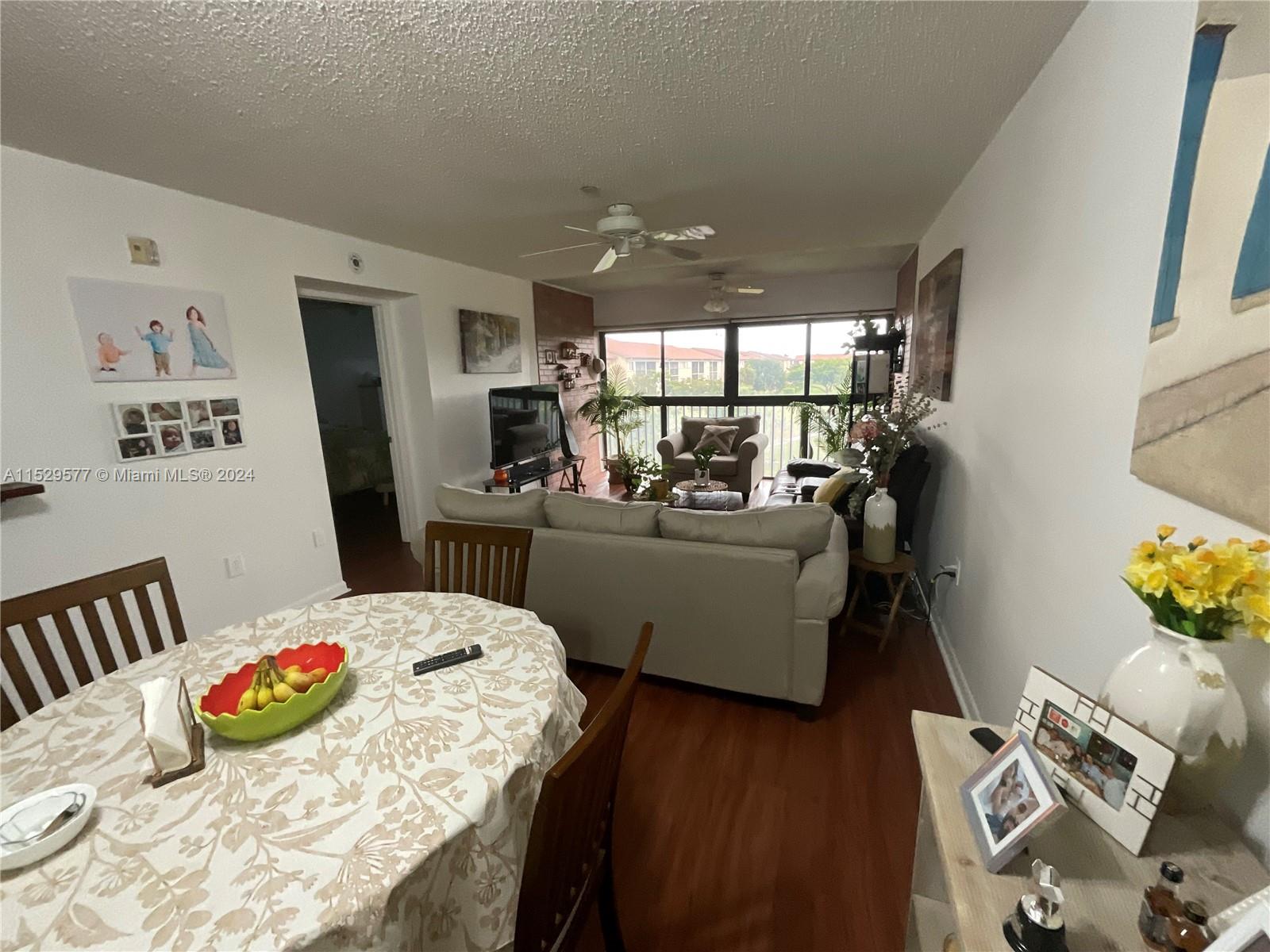 1651 SW 127th Ave 404A, Pembroke Pines, Florida 33027, 2 Bedrooms Bedrooms, ,2 BathroomsBathrooms,Residential,For Sale,1651 SW 127th Ave 404A,A11529577