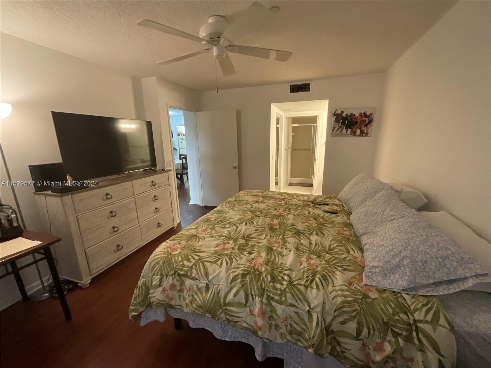1651 SW 127th Ave 404A, Pembroke Pines, Florida 33027, 2 Bedrooms Bedrooms, ,2 BathroomsBathrooms,Residential,For Sale,1651 SW 127th Ave 404A,A11529577