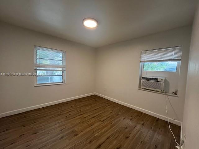 535 SW 7th St 1, Miami, Florida 33130, 2 Bedrooms Bedrooms, ,1 BathroomBathrooms,Residentiallease,For Rent,535 SW 7th St 1,A11530703