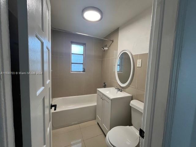 535 SW 7th St 1, Miami, Florida 33130, 2 Bedrooms Bedrooms, ,1 BathroomBathrooms,Residentiallease,For Rent,535 SW 7th St 1,A11530703