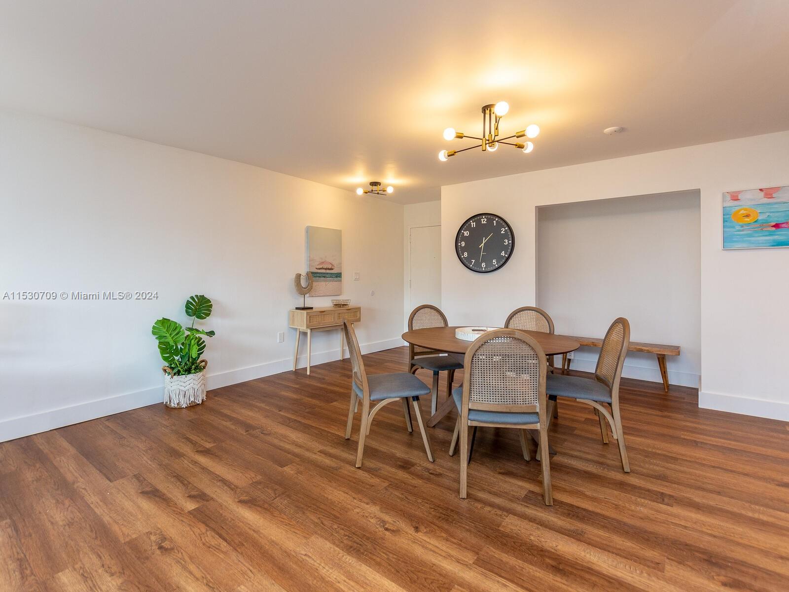 200 178th Dr 410, Sunny Isles Beach, Florida 33160, 1 Bedroom Bedrooms, ,1 BathroomBathrooms,Residential,For Sale,200 178th Dr 410,A11530709