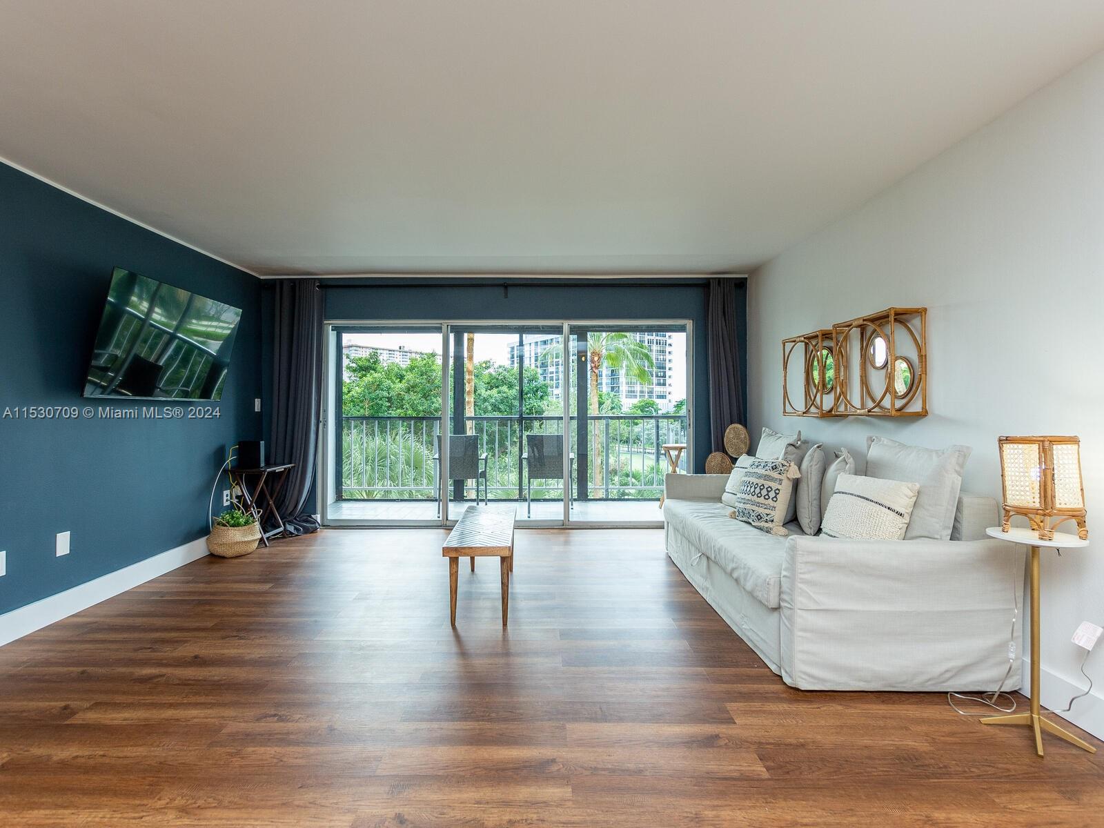 200 178th Dr 410, Sunny Isles Beach, Florida 33160, 1 Bedroom Bedrooms, ,1 BathroomBathrooms,Residential,For Sale,200 178th Dr 410,A11530709