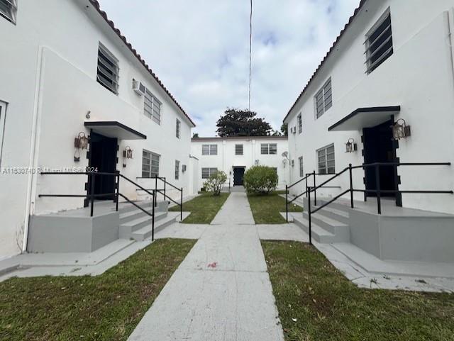 535 SW 7th St 4, Miami, Florida 33130, 2 Bedrooms Bedrooms, ,1 BathroomBathrooms,Residentiallease,For Rent,535 SW 7th St 4,A11530740