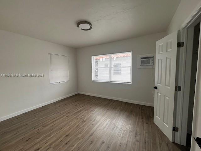 535 SW 7th St 4, Miami, Florida 33130, 2 Bedrooms Bedrooms, ,1 BathroomBathrooms,Residentiallease,For Rent,535 SW 7th St 4,A11530740