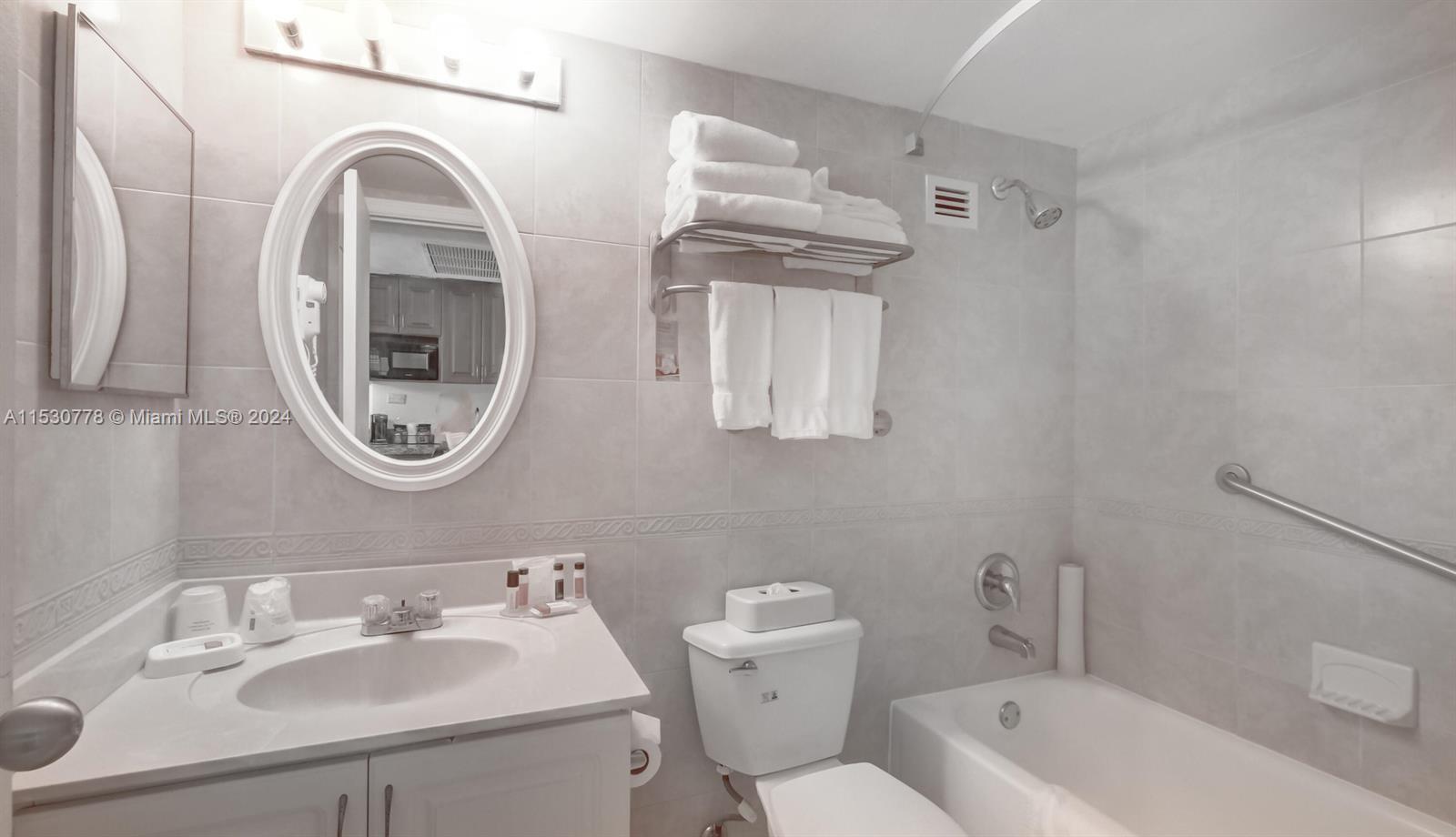 19201 COLLINS AV 1131, Sunny Isles Beach, Florida 33160, ,1 BathroomBathrooms,Residential,For Sale,19201 COLLINS AV 1131,A11530778