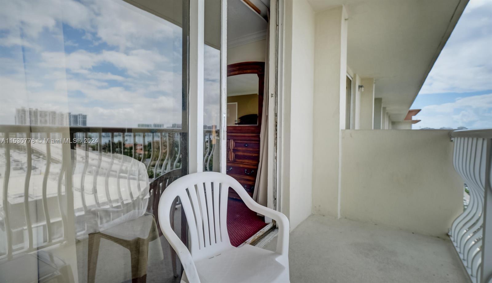 19201 COLLINS AV 1131, Sunny Isles Beach, Florida 33160, ,1 BathroomBathrooms,Residential,For Sale,19201 COLLINS AV 1131,A11530778