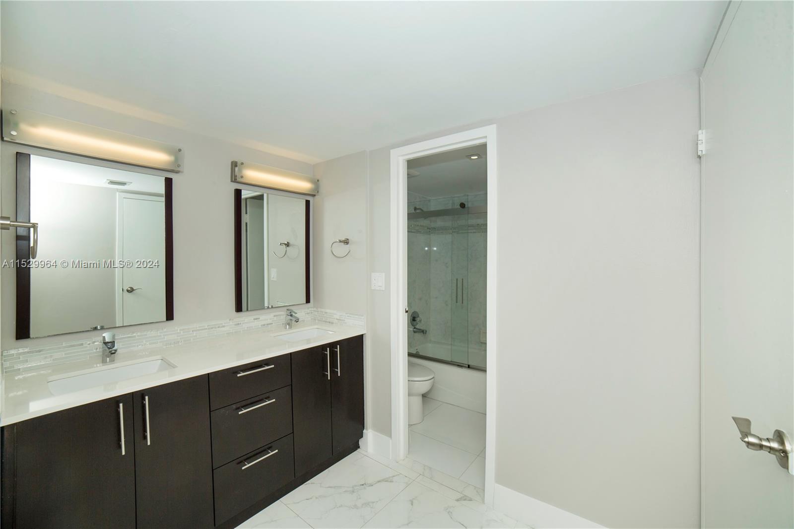 100 Bayview Dr 809, Sunny Isles Beach, Florida 33160, 1 Bedroom Bedrooms, ,1 BathroomBathrooms,Residentiallease,For Rent,100 Bayview Dr 809,A11529964
