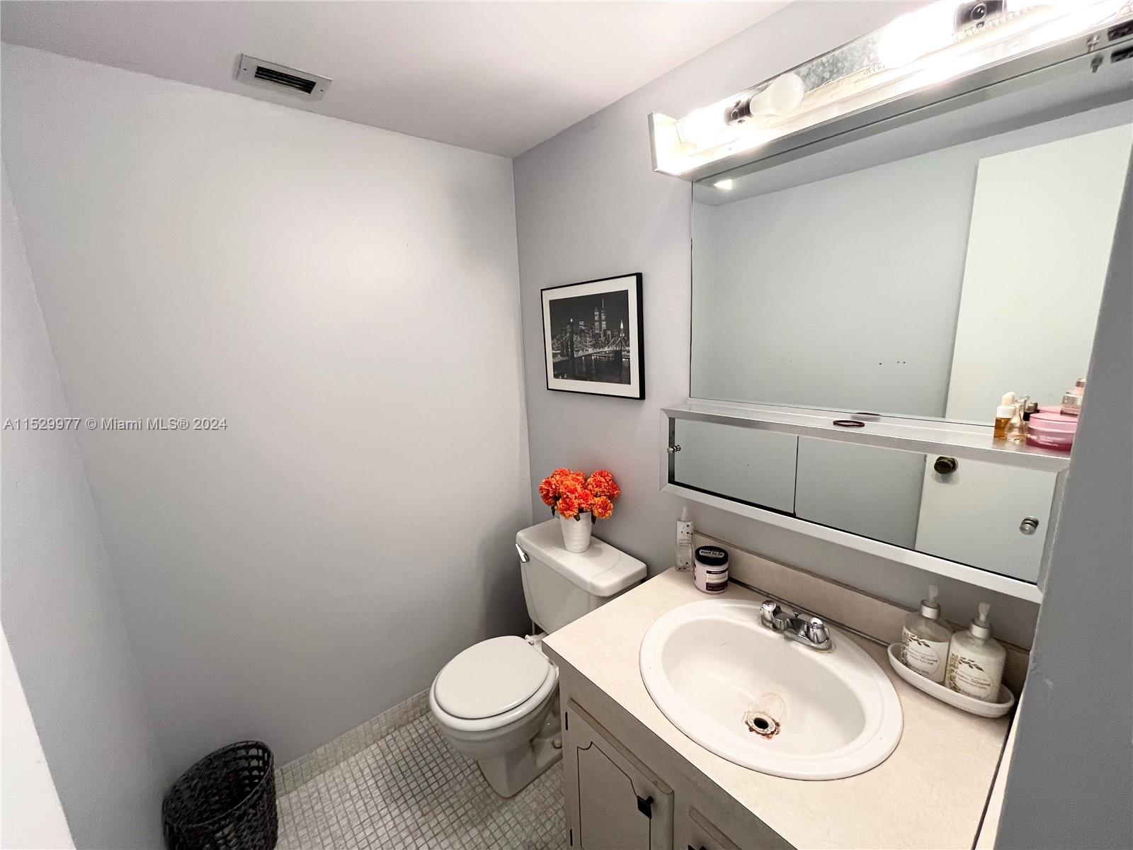 13155 Ixora Ct 804, North Miami, Florida 33181, 1 Bedroom Bedrooms, ,1 BathroomBathrooms,Residential,For Sale,13155 Ixora Ct 804,A11529977