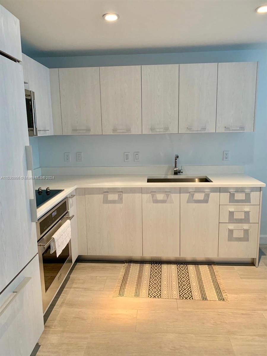 45 SW 9th St 1407, Miami, Florida 33130, 1 Bedroom Bedrooms, ,1 BathroomBathrooms,Residentiallease,For Rent,45 SW 9th St 1407,A11530866