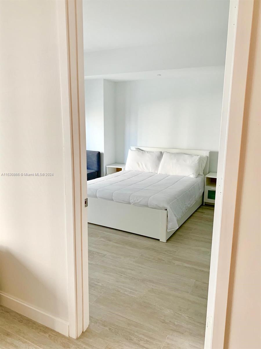 45 SW 9th St 1407, Miami, Florida 33130, 1 Bedroom Bedrooms, ,1 BathroomBathrooms,Residentiallease,For Rent,45 SW 9th St 1407,A11530866