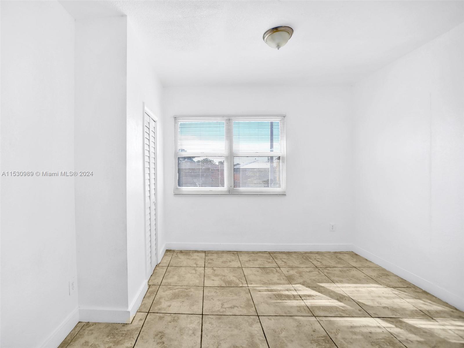 265 E 7th St 4, Hialeah, Florida 33010, 1 Bedroom Bedrooms, ,1 BathroomBathrooms,Residentiallease,For Rent,265 E 7th St 4,A11530989