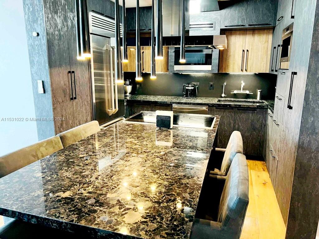 250 S 174th St 1401, Sunny Isles Beach, Florida 33160, 2 Bedrooms Bedrooms, ,2 BathroomsBathrooms,Residentiallease,For Rent,250 S 174th St 1401,A11531022