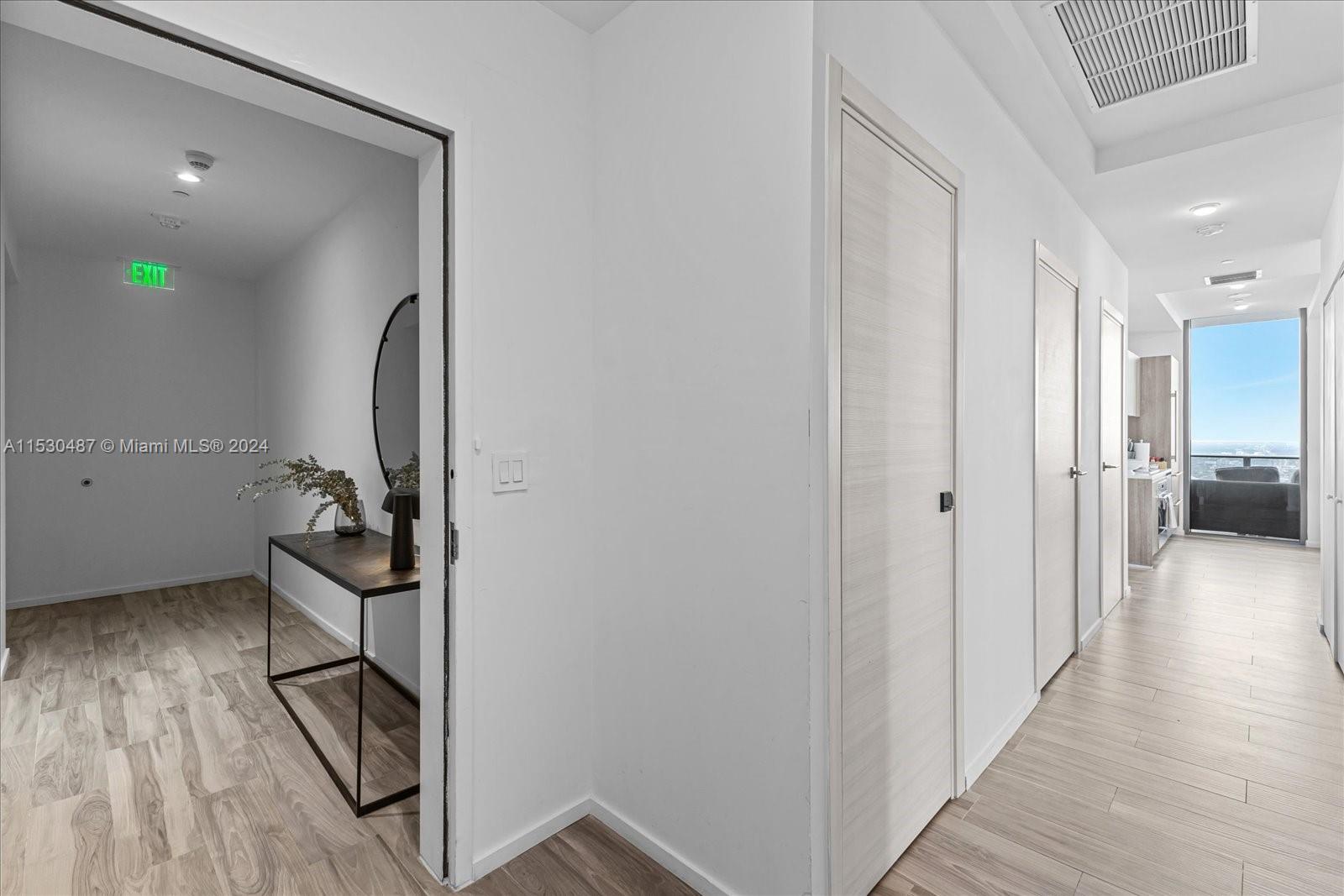 801 S Miami Ave 5509, Miami, Florida 33130, 3 Bedrooms Bedrooms, ,3 BathroomsBathrooms,Residential,For Sale,801 S Miami Ave 5509,A11530487
