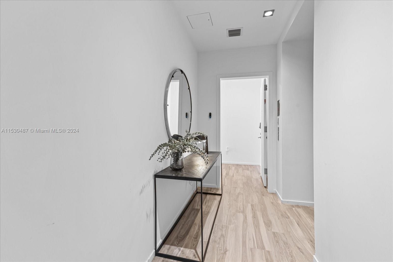 801 S Miami Ave 5509, Miami, Florida 33130, 3 Bedrooms Bedrooms, ,3 BathroomsBathrooms,Residential,For Sale,801 S Miami Ave 5509,A11530487