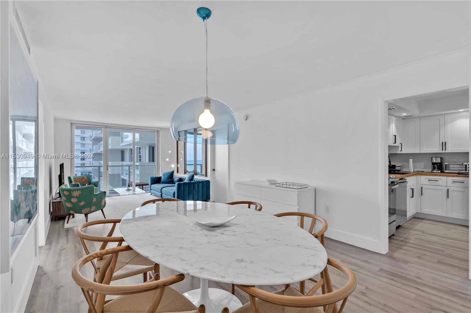 5701 Collins Ave 412, Miami Beach, Florida 33140, 2 Bedrooms Bedrooms, ,2 BathroomsBathrooms,Residentiallease,For Rent,5701 Collins Ave 412,A11530949