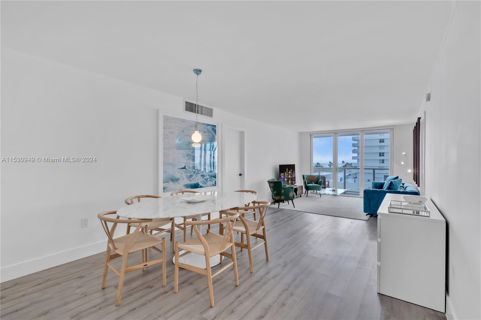 5701 Collins Ave 412, Miami Beach, Florida 33140, 2 Bedrooms Bedrooms, ,2 BathroomsBathrooms,Residentiallease,For Rent,5701 Collins Ave 412,A11530949