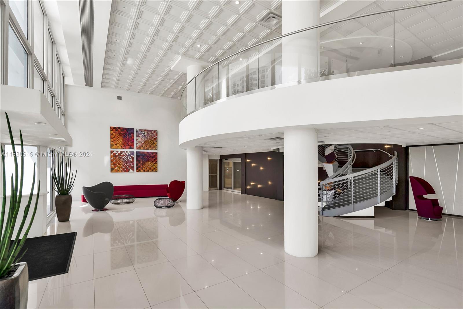 5701 Collins Ave 412, Miami Beach, Florida 33140, 2 Bedrooms Bedrooms, ,2 BathroomsBathrooms,Residentiallease,For Rent,5701 Collins Ave 412,A11530949