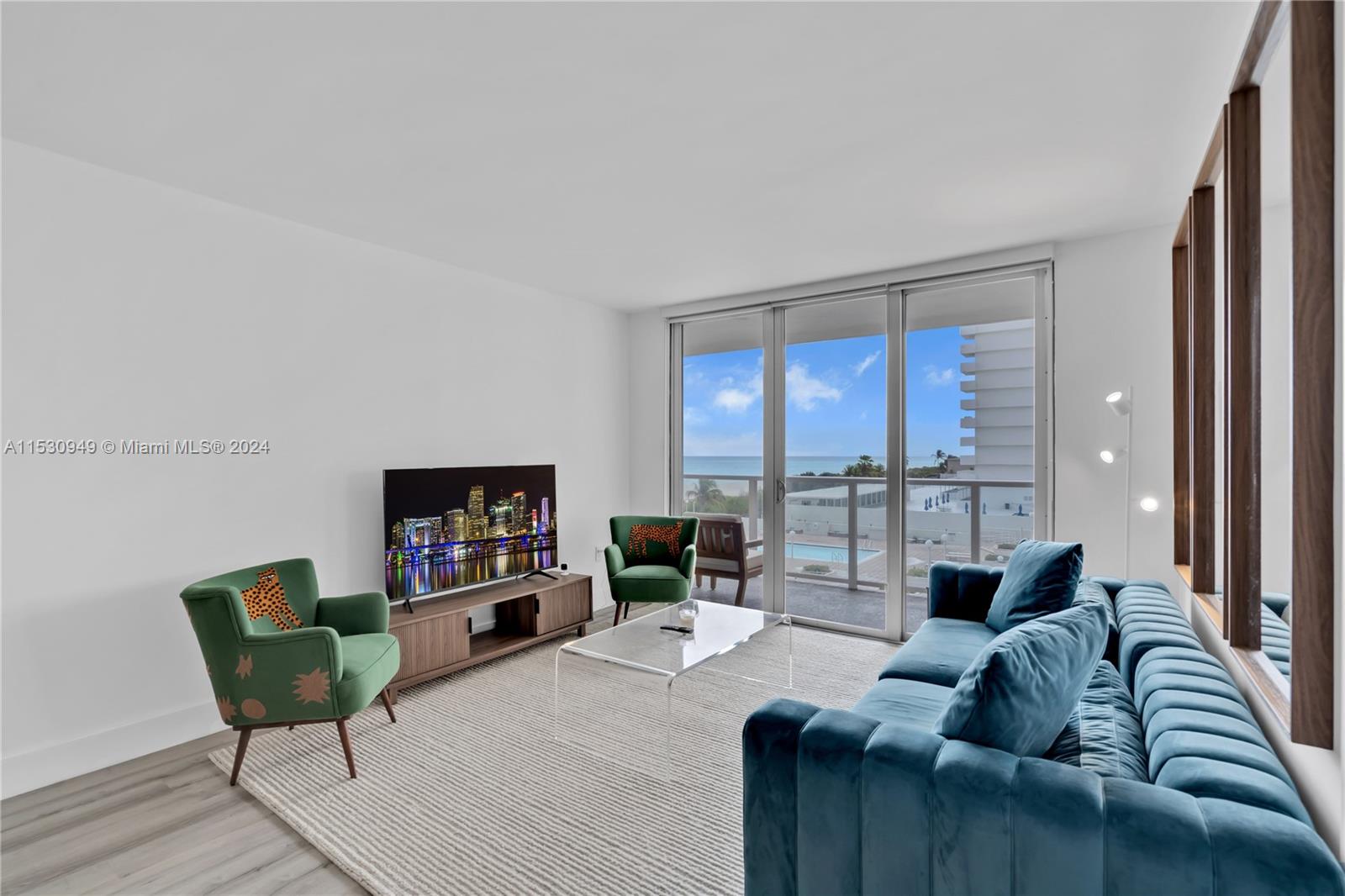 5701 Collins Ave 412, Miami Beach, Florida 33140, 2 Bedrooms Bedrooms, ,2 BathroomsBathrooms,Residentiallease,For Rent,5701 Collins Ave 412,A11530949
