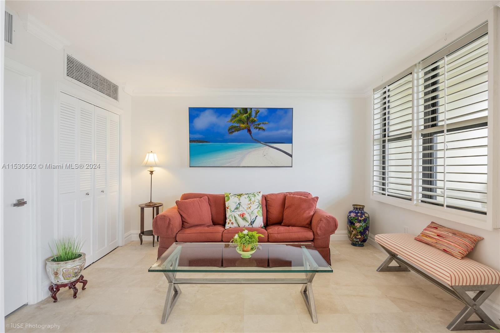 9801 Collins Ave 8G, Bal Harbour, Florida 33154, 2 Bedrooms Bedrooms, ,2 BathroomsBathrooms,Residentiallease,For Rent,9801 Collins Ave 8G,A11530562