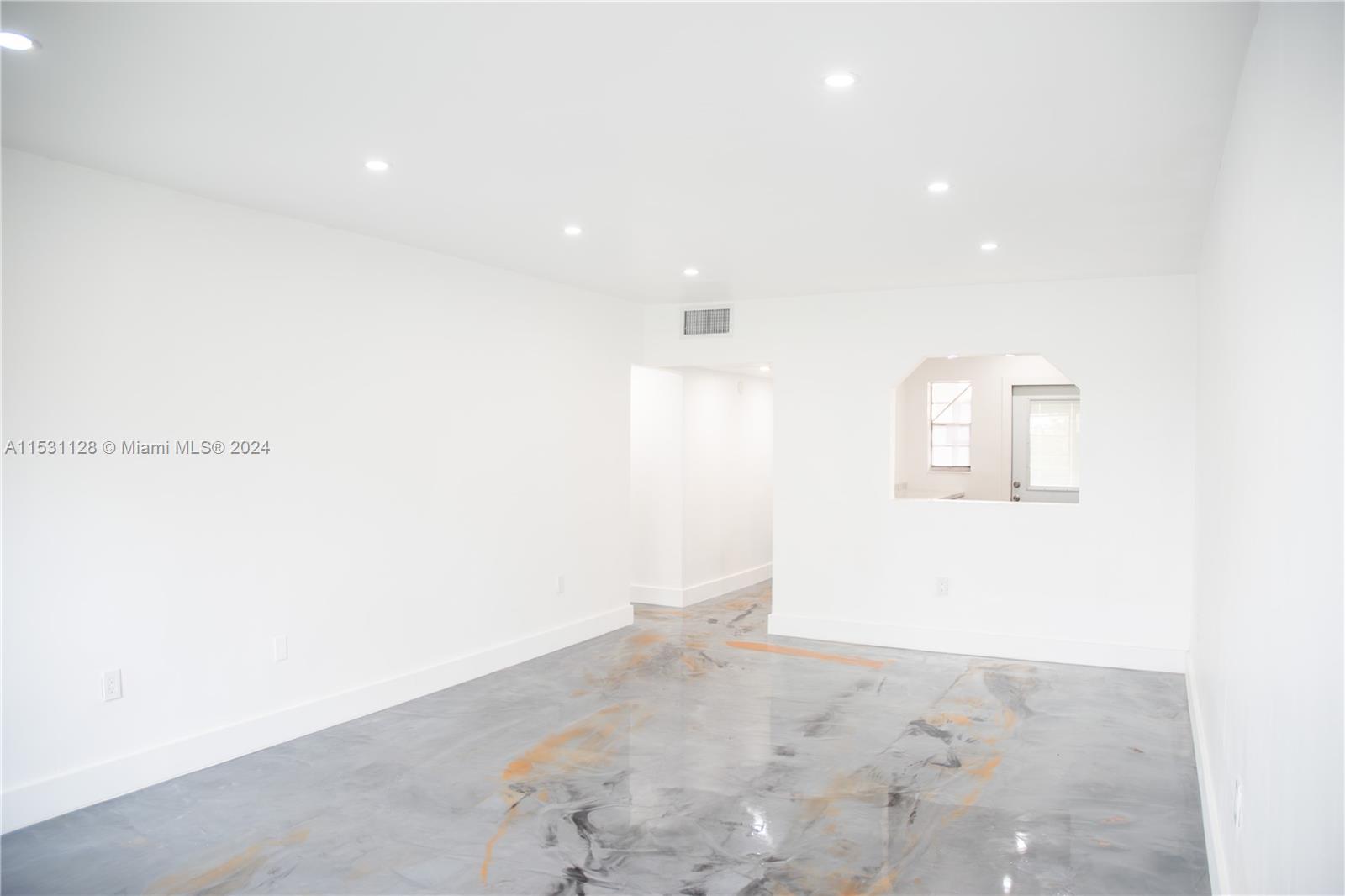 251 NE 187th St 826, Miami, Florida 33179, 1 Bedroom Bedrooms, ,1 BathroomBathrooms,Residential,For Sale,251 NE 187th St 826,A11531128