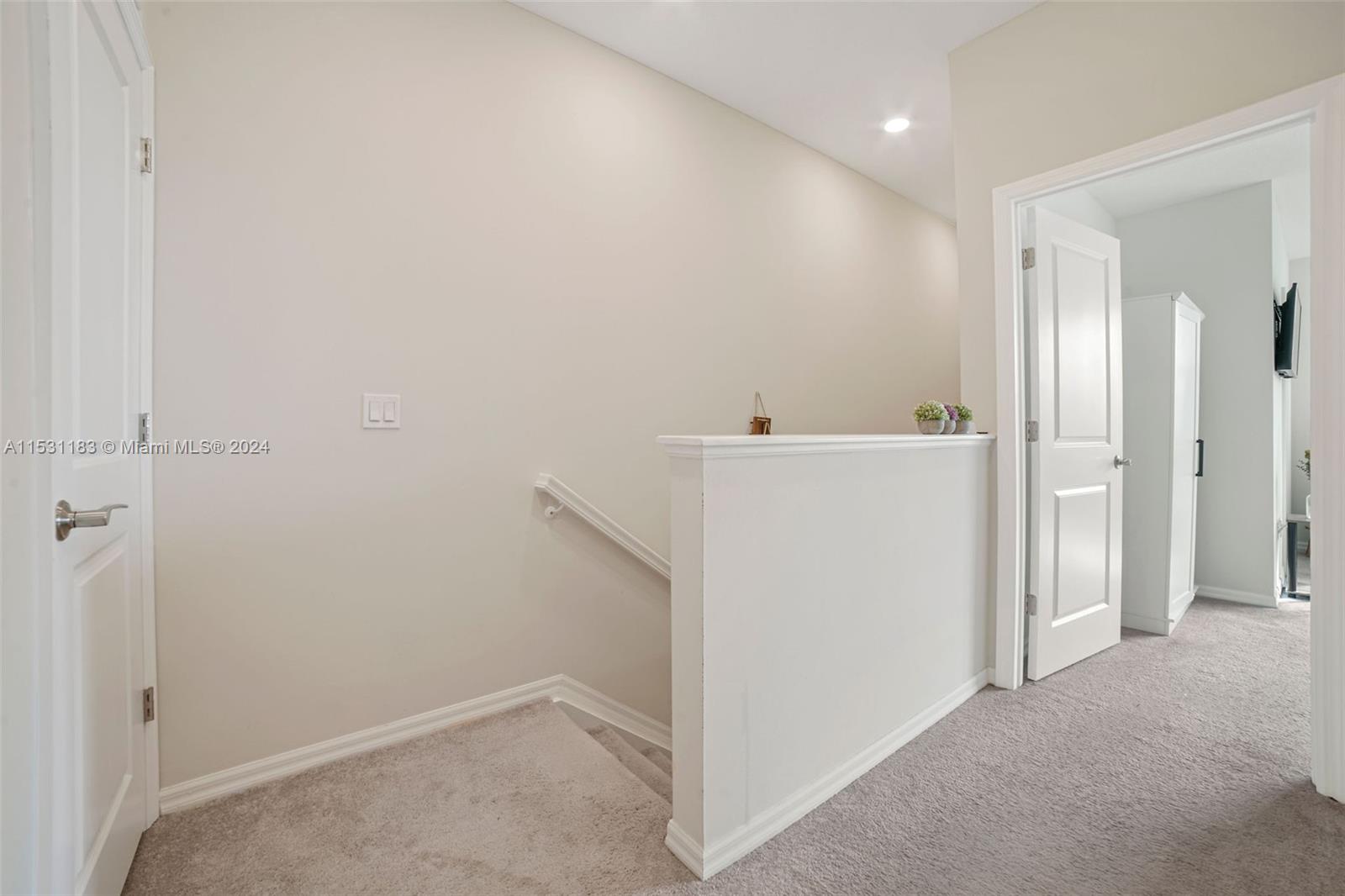 4154 Greenway Dr, Hollywood, Florida 33021, 3 Bedrooms Bedrooms, ,2 BathroomsBathrooms,Residential,For Sale,4154 Greenway Dr,A11531183