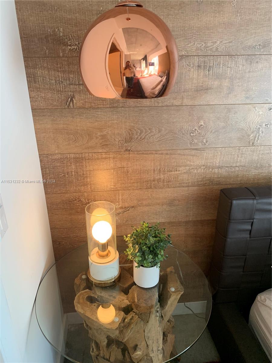 151 SE 1st St 2009, Miami, Florida 33131, 1 Bedroom Bedrooms, ,1 BathroomBathrooms,Residentiallease,For Rent,151 SE 1st St 2009,A11531232
