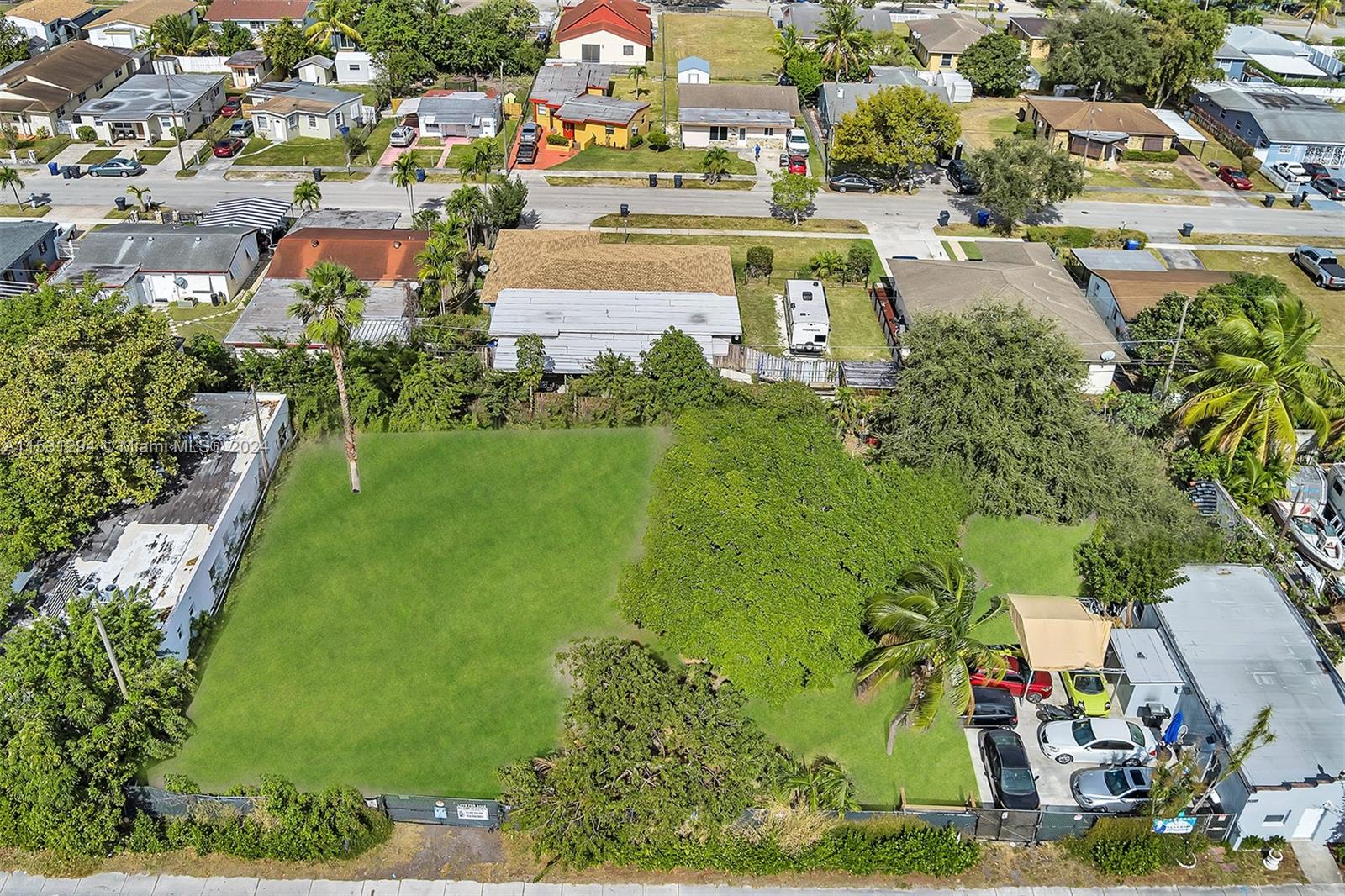 5337 Pembroke Rd, Hollywood, Florida 33021, ,Residentialincome,For Sale,5337 Pembroke Rd,A11531294
