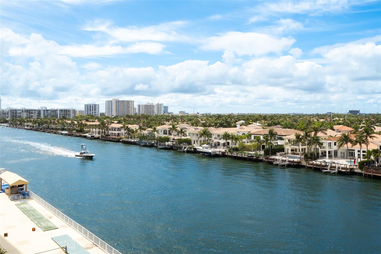 1400 S Ocean Dr 707, Hollywood, Florida 33019, 1 Bedroom Bedrooms, ,1 BathroomBathrooms,Residential,For Sale,1400 S Ocean Dr 707,A11531482