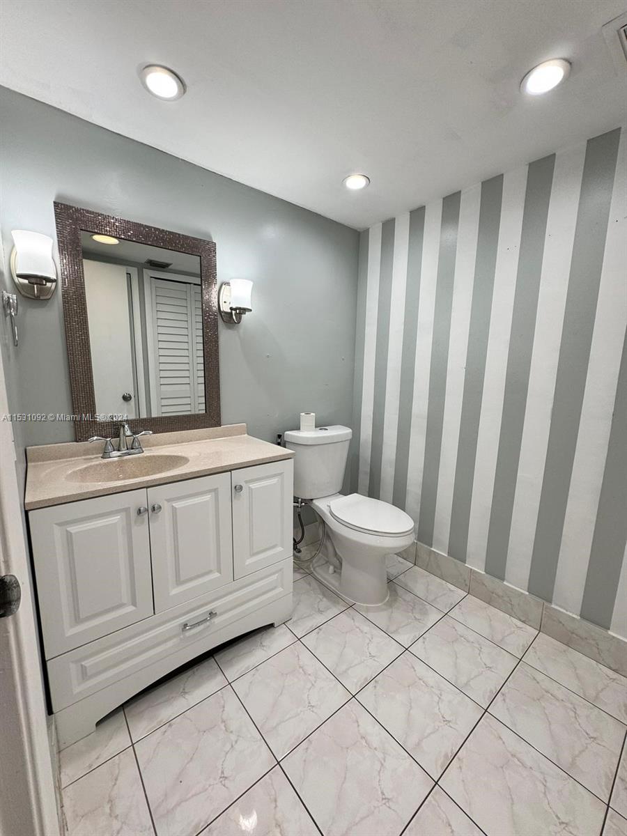 1200 SW 125th Ave 113L, Pembroke Pines, Florida 33027, 1 Bedroom Bedrooms, ,1 BathroomBathrooms,Residentiallease,For Rent,1200 SW 125th Ave 113L,A11531092