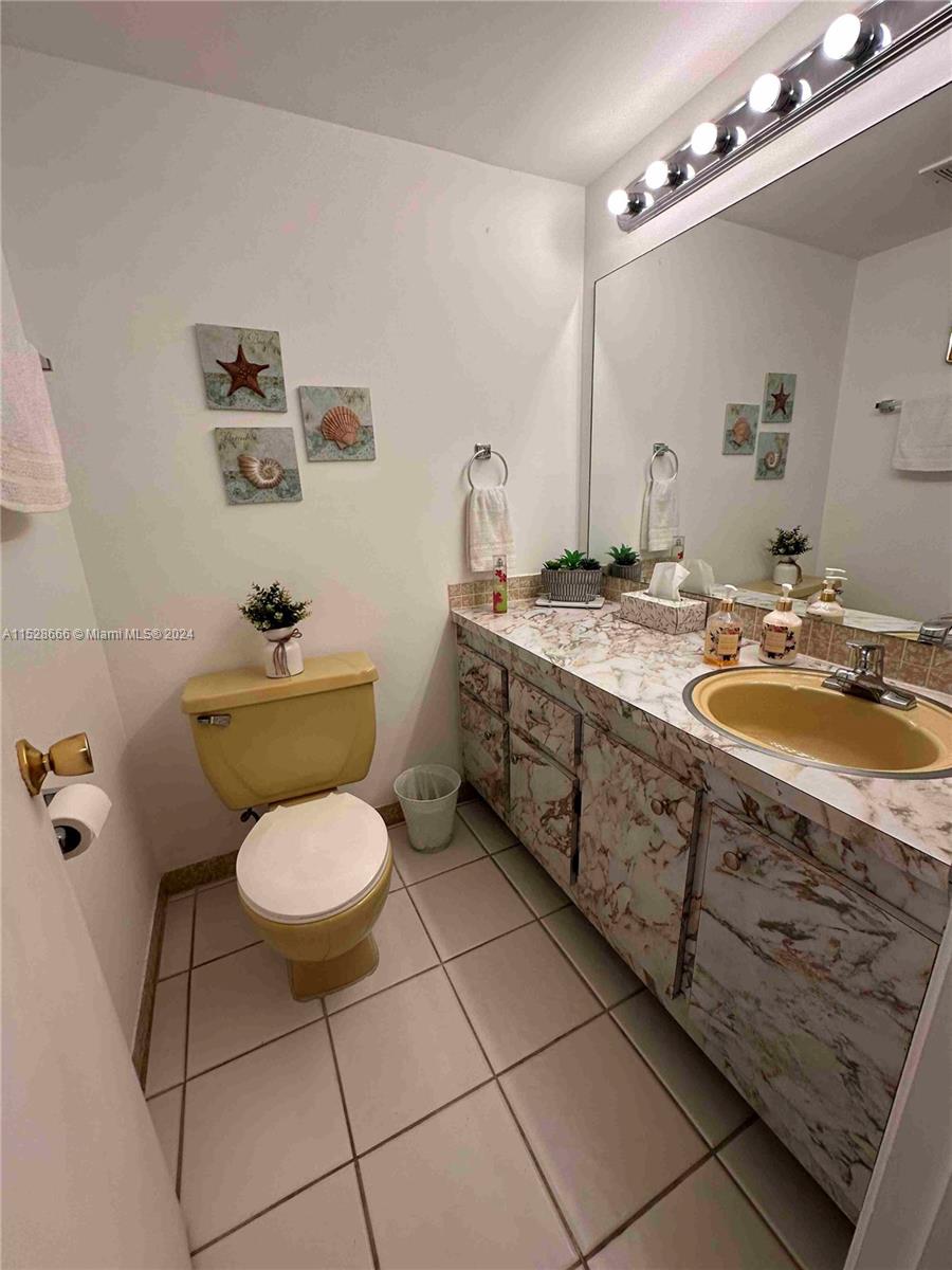 2061 NW 47th Ter 312, Lauderhill, Florida 33313, 1 Bedroom Bedrooms, ,1 BathroomBathrooms,Residential,For Sale,2061 NW 47th Ter 312,A11528666